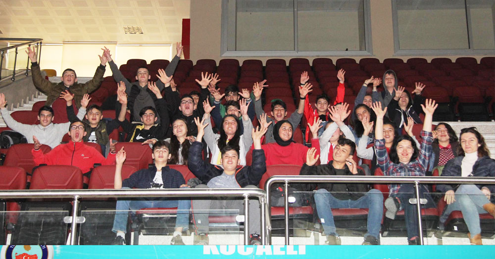 Taraftar desteği şampiyonluk getirdi!