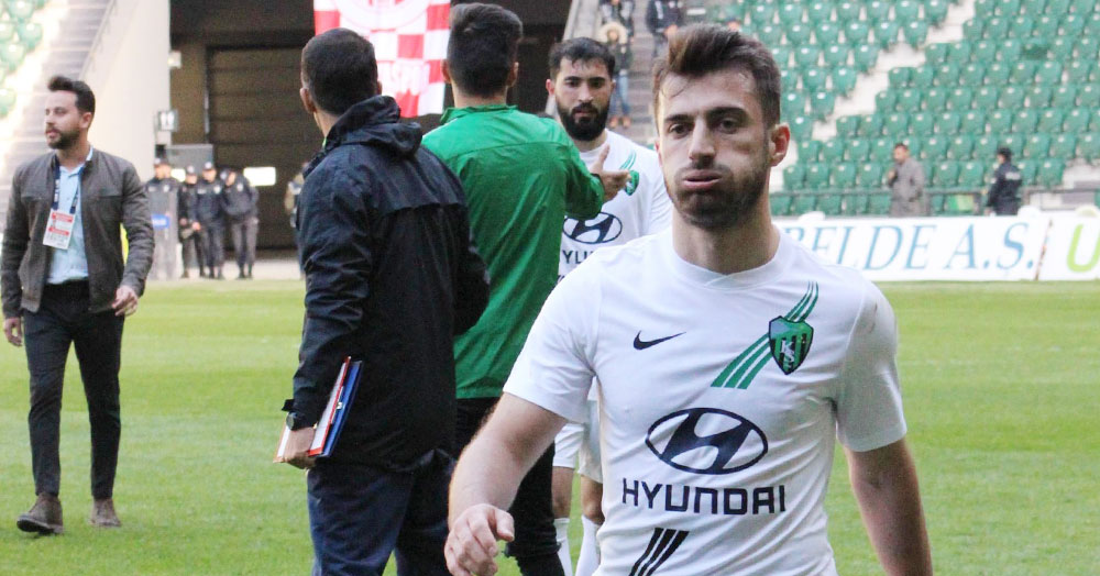 İkinci yarı girdi, Kocaelispor'a kan geldi!