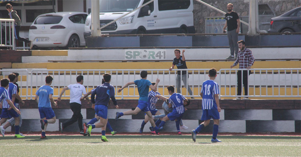 Gençler çok gerildi!