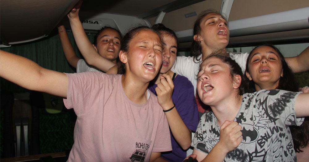 Bildiğiniz koptular!