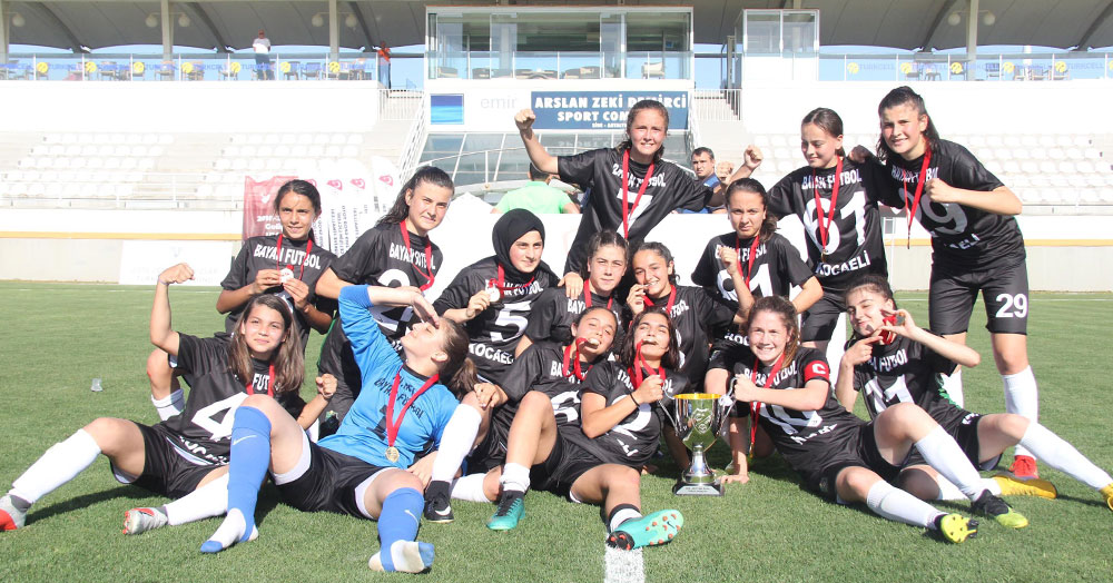 Kocaeli Bayan Futbol Kulübü’nden teşekkür açıklaması