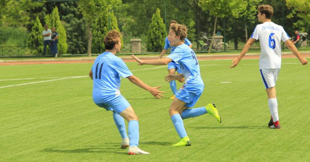 41 FK kafayı çaktı! “1-0”