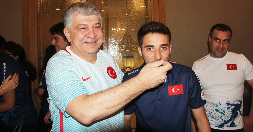 En mütevazi federasyon başkanı