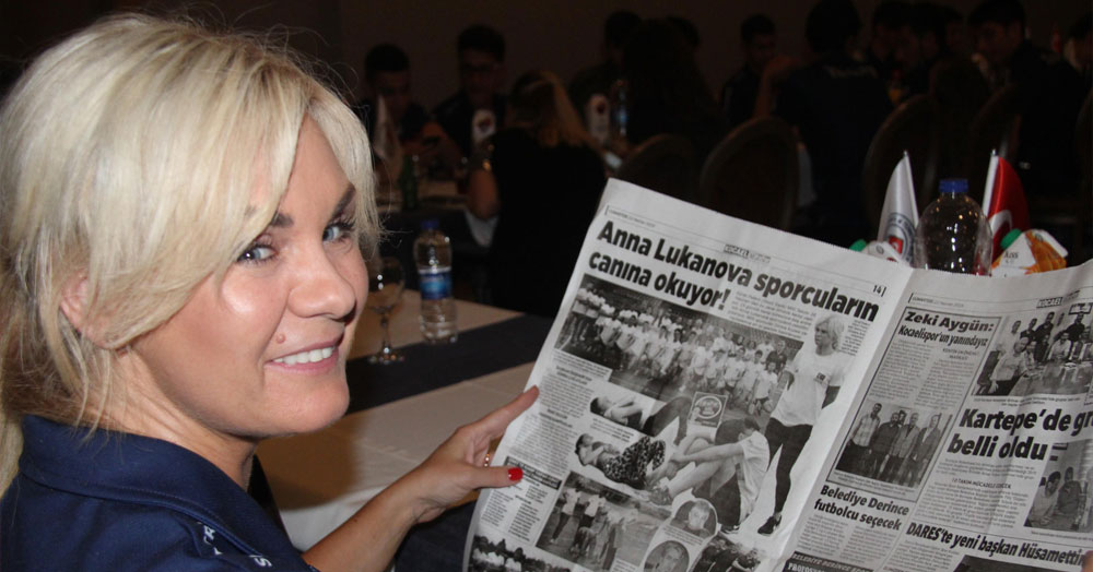 Anna Lukanova sporcularından çok memnun