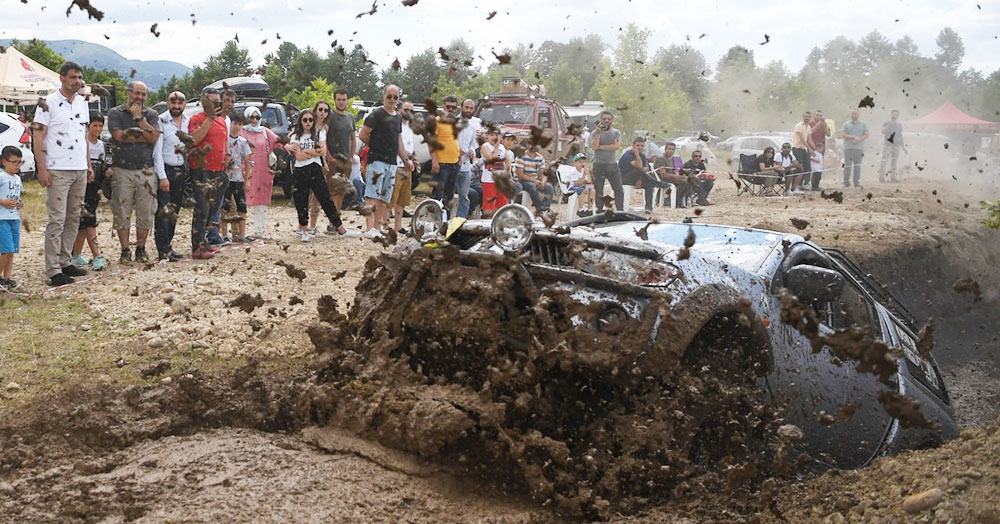 Off-Road büyüsü sona erdi!