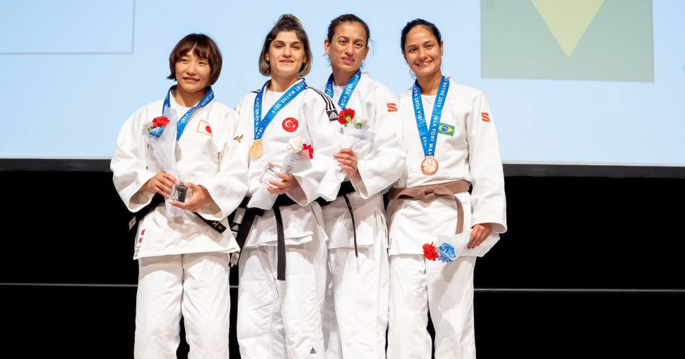 Zeynep Çelik Aydın yine Dünya şampiyonu!