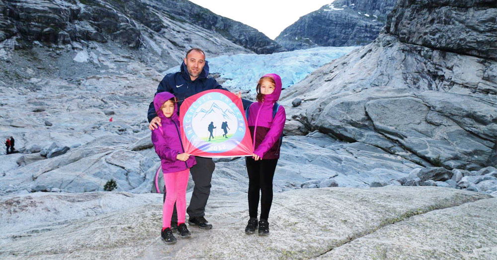 Melek Lina ve Beril Alya’dan Avrupa turu!