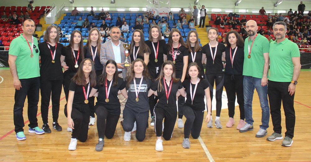 Kocaeli Basket U-16 zirvede bitirdi