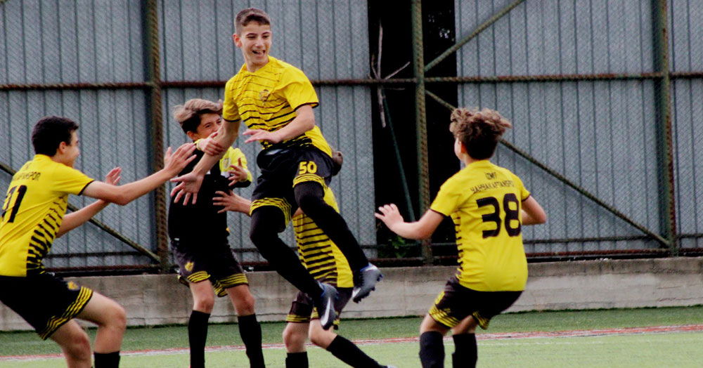 Yahya Kaptan çok mutlu! “2-0”