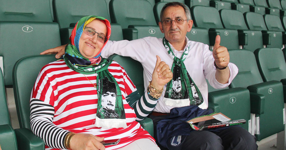 Güler ve Adnan Sak VIP kombinelerini aldı