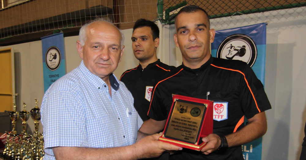 Alper Çetin bu sezonki ilk maçını aldı!