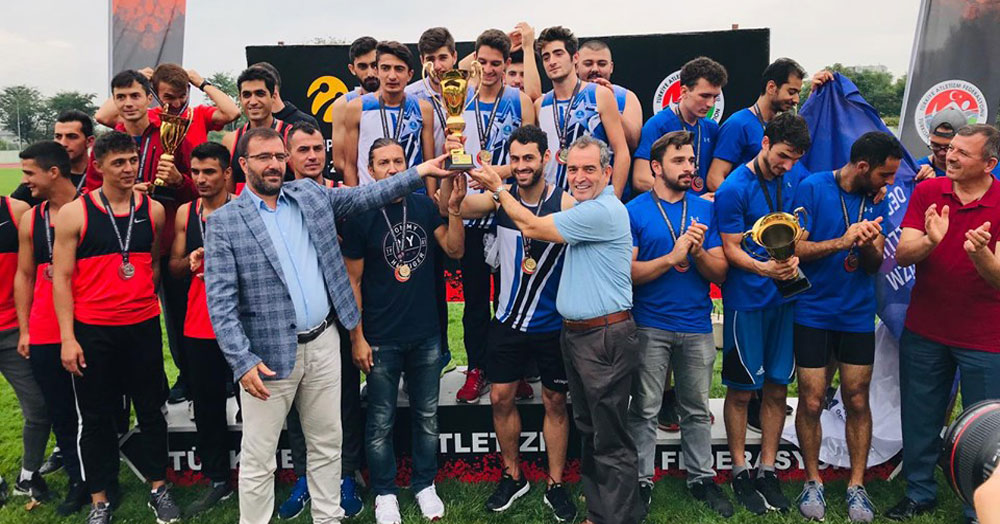 Atletlerimiz Süper Lig’e şampiyon olarak çıktı