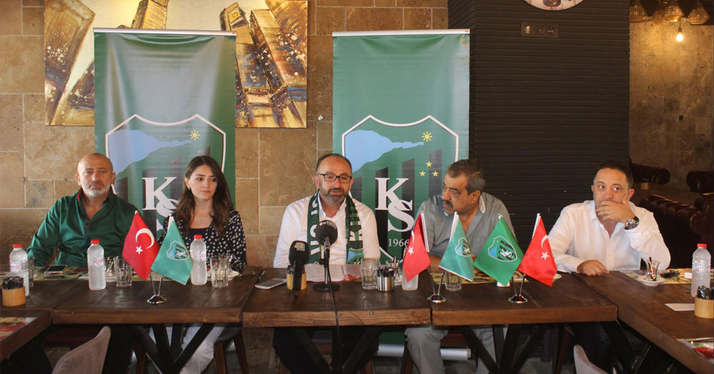 Fırsat yakalamış, şeytani planlara sahip insanlar!