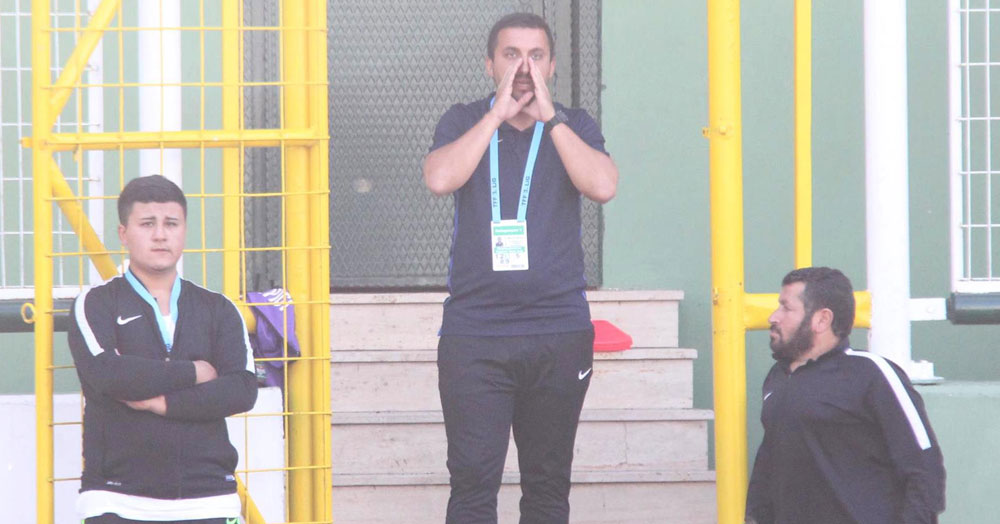 Rakibin hocası cezalıydı