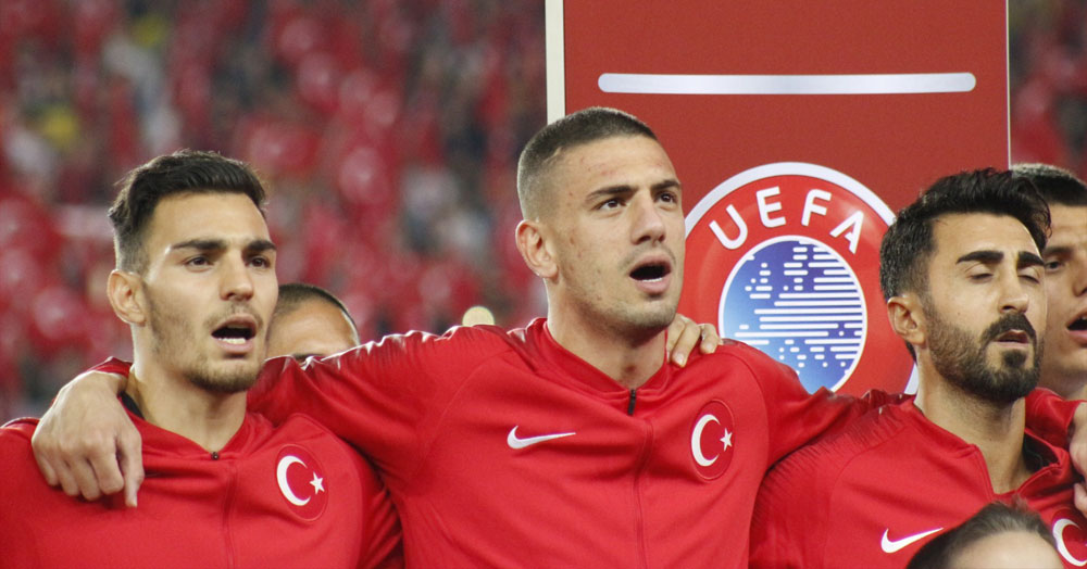 Bizim için hiç fark etmez ki! Sen düşün Fransa!