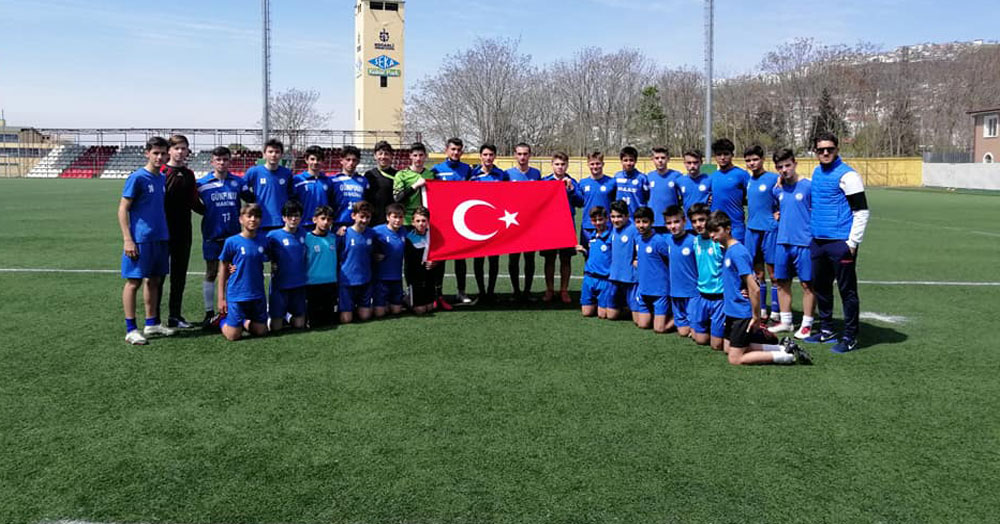 Yengeçler Cumhuriyet’i unutmaz!