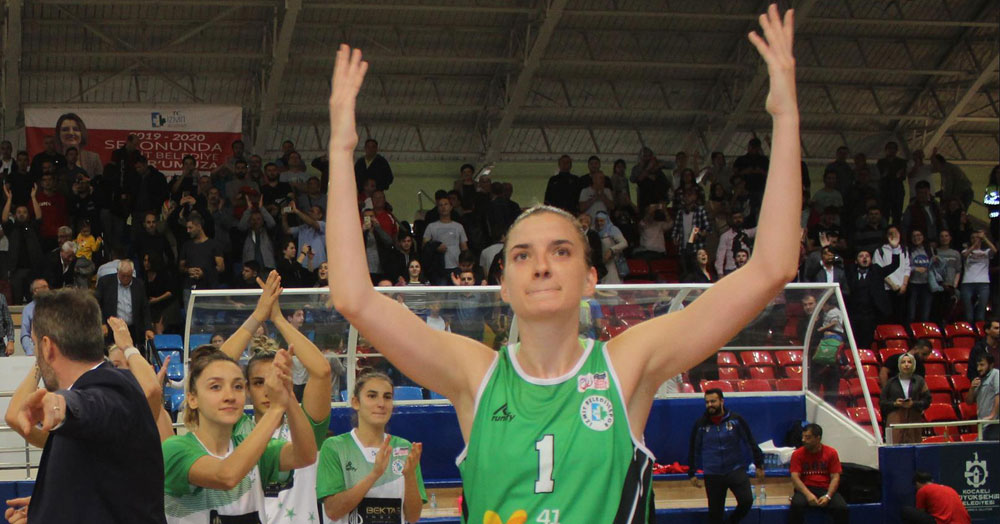 Özge Kavurmacıoğlu’ndan Fatma başkana teşekkür