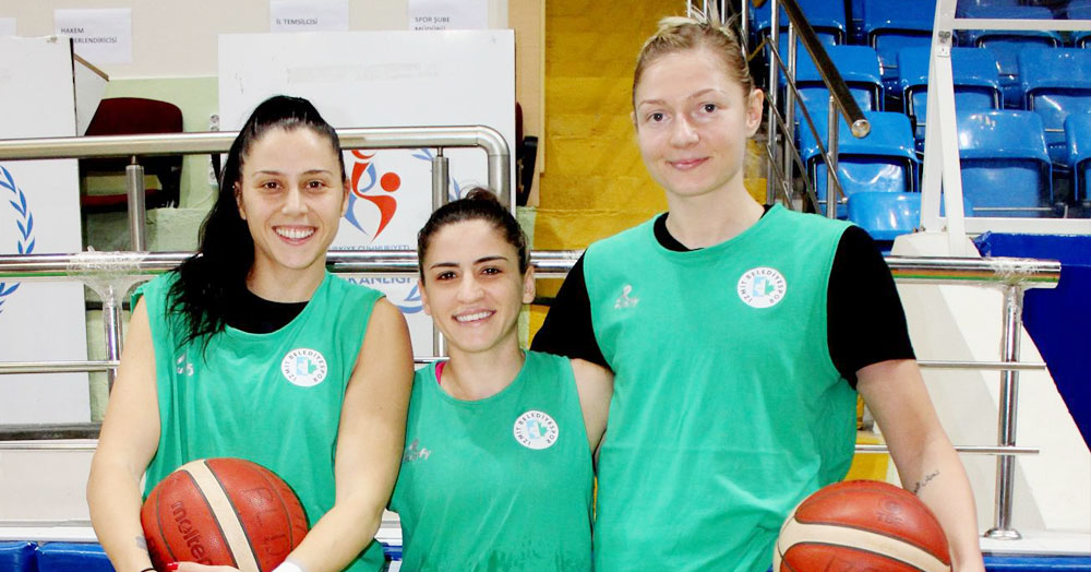 Bizim kızlar yaptı, yine YAPAR!