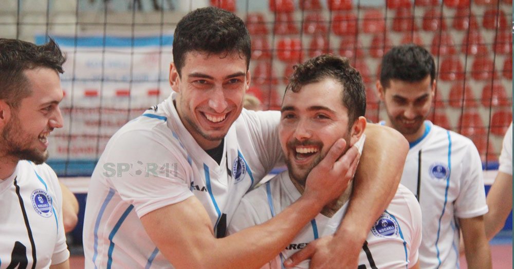 Kağıtspor yeniden LİDER! “3-0”