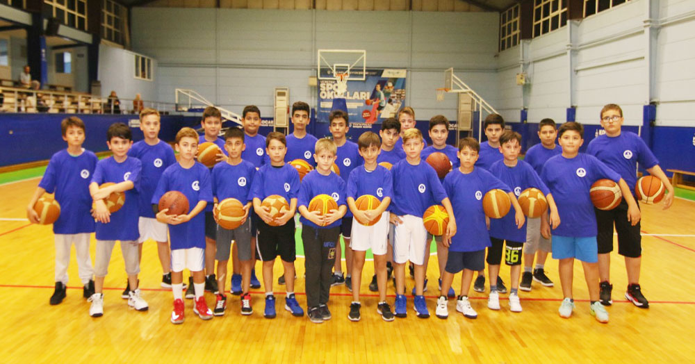 Kağıtspor basketbolda nihayet atağa geçti