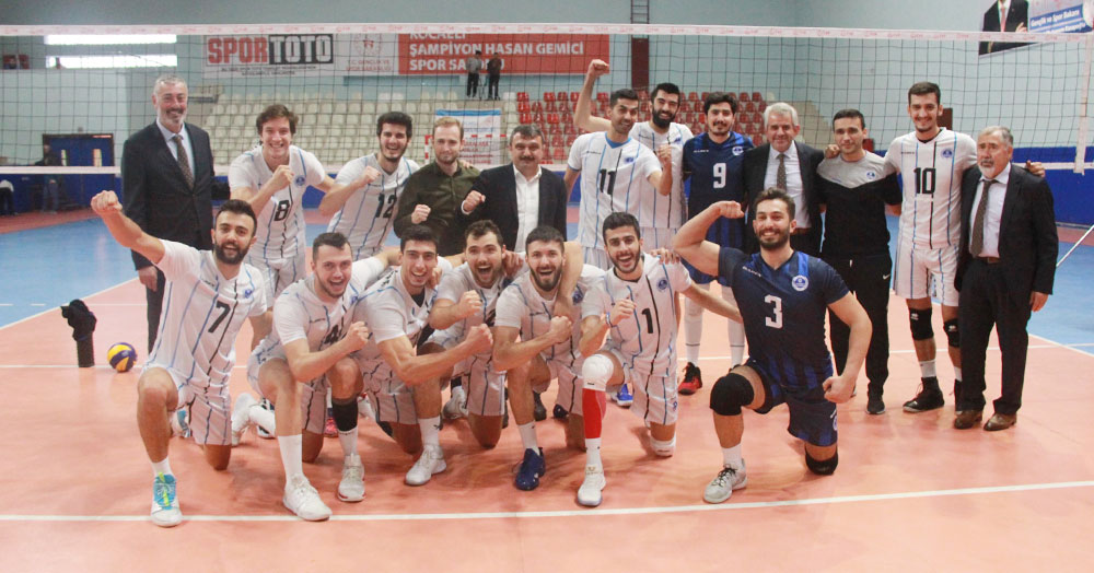 Lider Kağıtspor voleybolda tam gaz! “3-0”