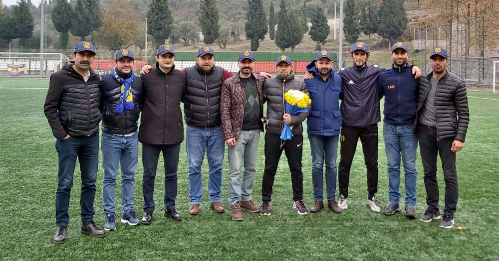 Karamürsel’de şapka devrimi!