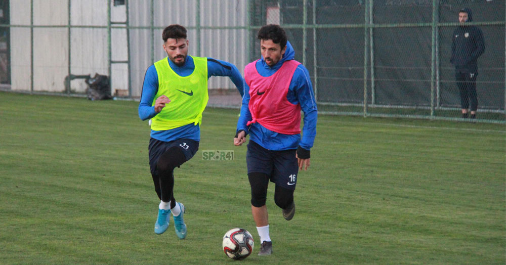 Derince çok disiplinli çalışıyor!