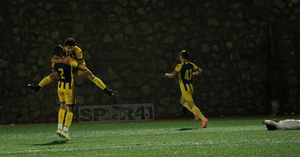 Süper Play-Off’ta ilk hafta kaybeden yok!