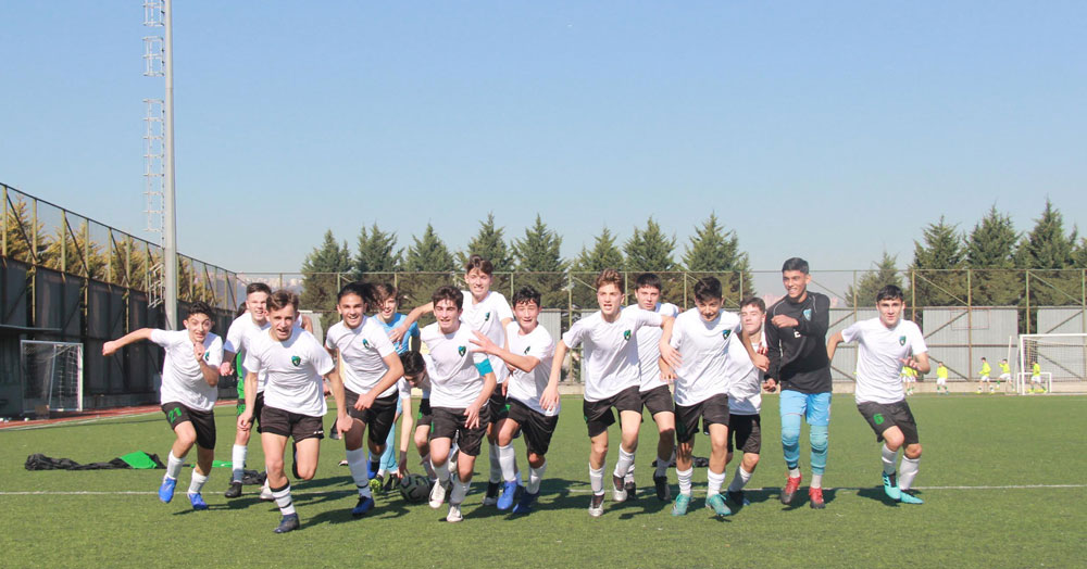 Kocaelispor U-15 takımı farkı 15’e çıkardı “2-0”