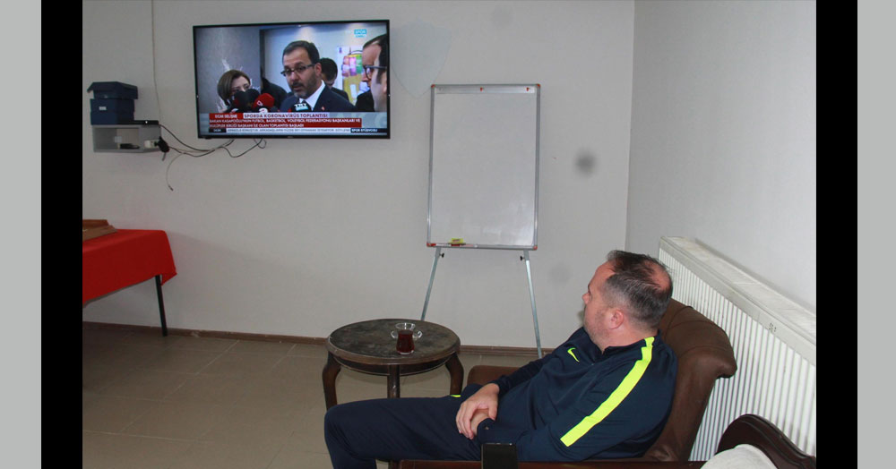 Erteleme kararını böyle beklediler!