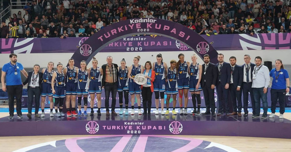 SON DAKİKA: İZMİT BELEDİYESPOR AVRUPA’DA!