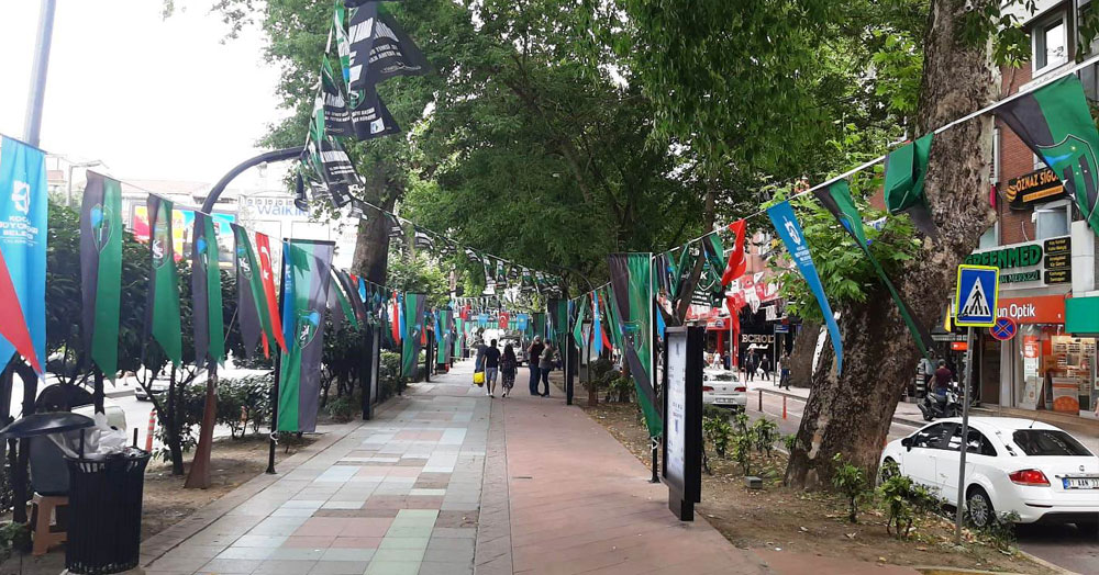 Her yer YEŞİL her yer SİYAH!