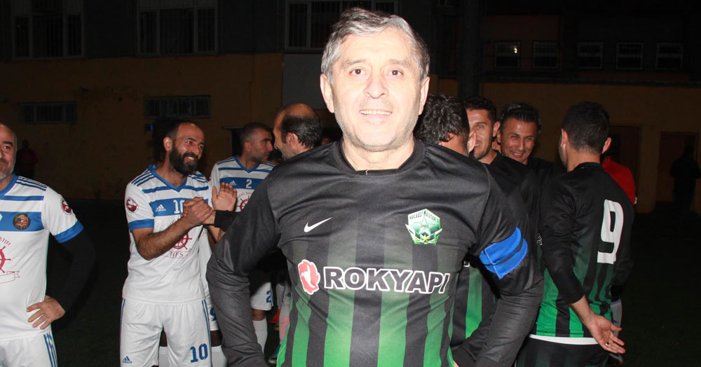 Lig tescil oldu, Kocaeli Masterler ikinci oldu