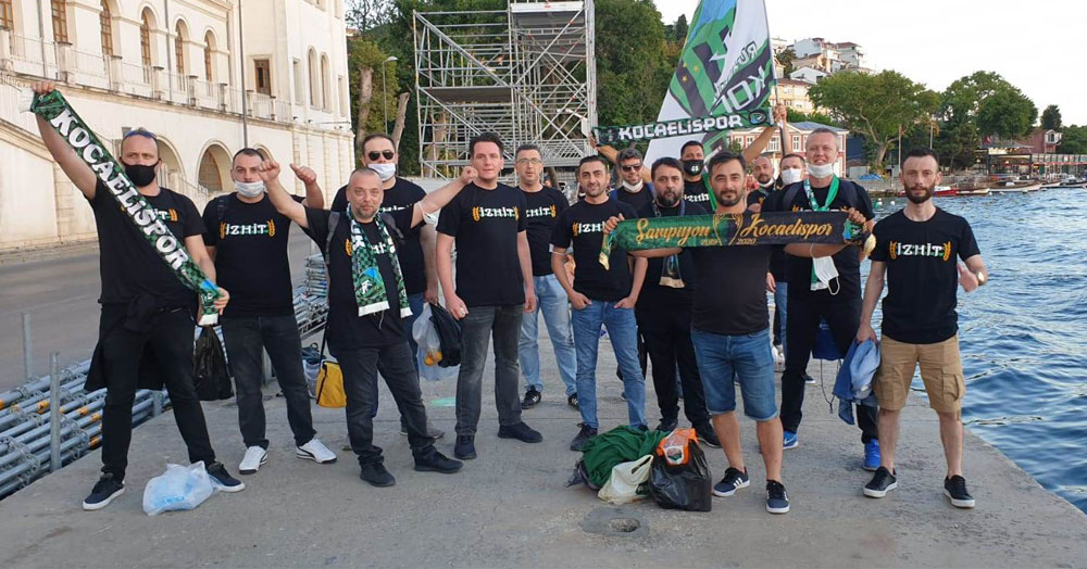 Şampiyonluğu İstanbul Boğazı’nda kutladılar