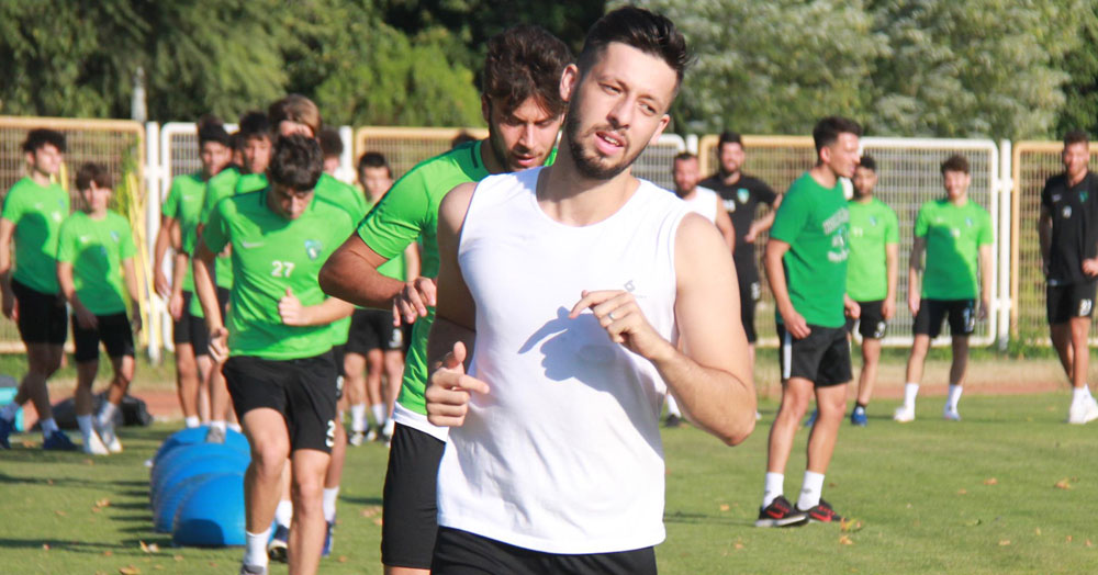 Burnundan ameliyat olan Batu döndü