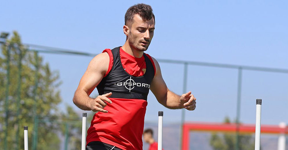 Burak Süleyman Göztepe’ye ısınıyor...