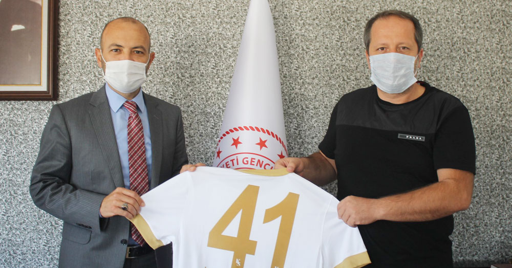 Kocaelispor’dan yeni il spor müdürüne ilk resmi temas