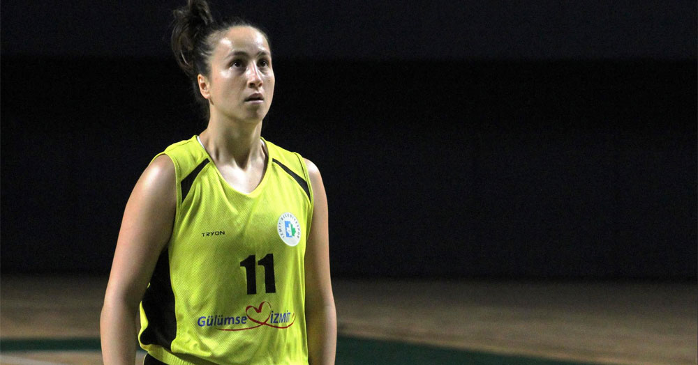 Kübra Erat A Milli Kadın Basketbol Takımı kadrosuna davet edildi