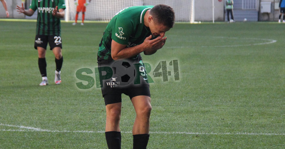 Sezonun en kötü futbolu ve sonuç! 