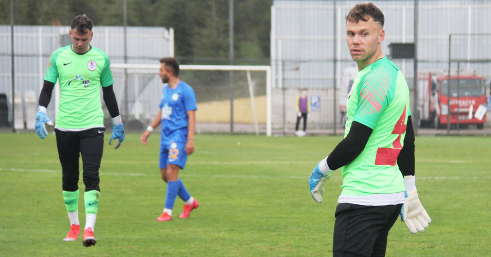Erdin Üzer: Futbolculuk daha kolay