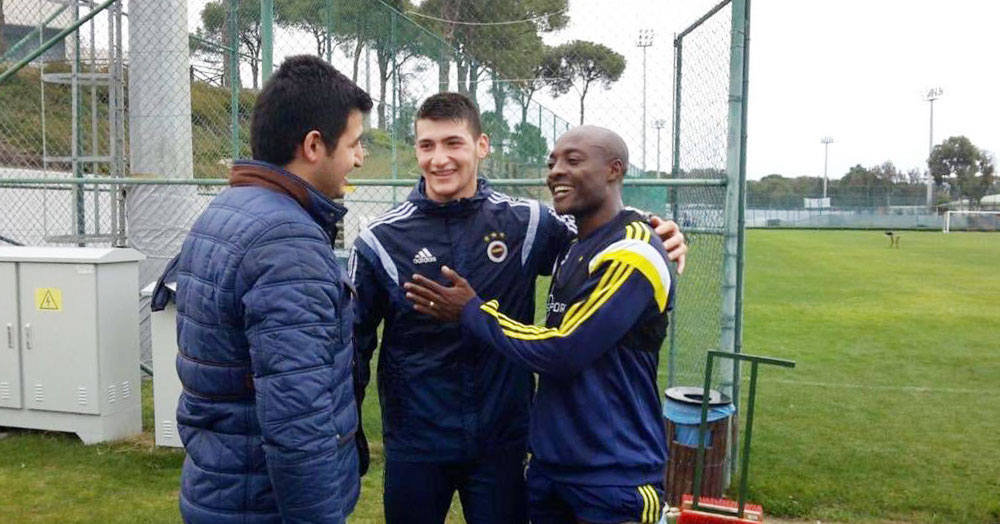 İsmet’ten Webo’ya: Yanındayız güzel insan!