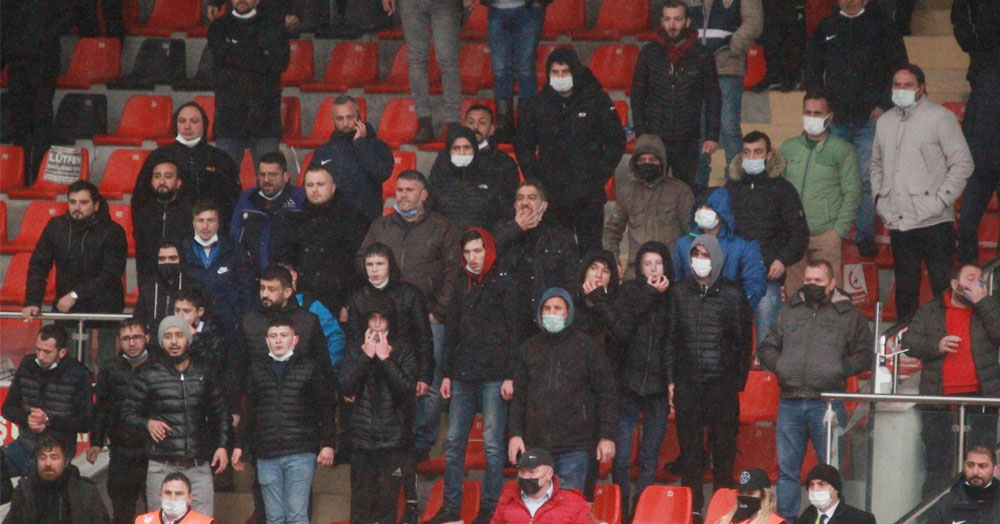 Gölcükspor’a yine para cezası