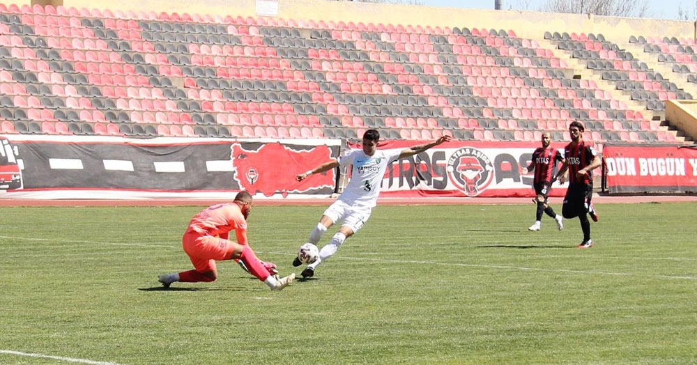 Golleri de kaçırdık, keçileri de! “2-0”