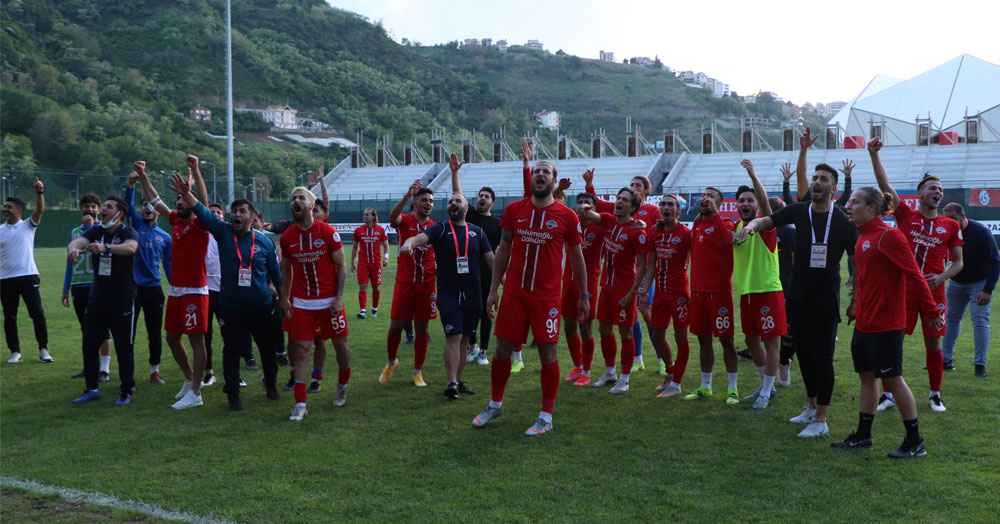 İlk yarı finalist Hekimoğlu