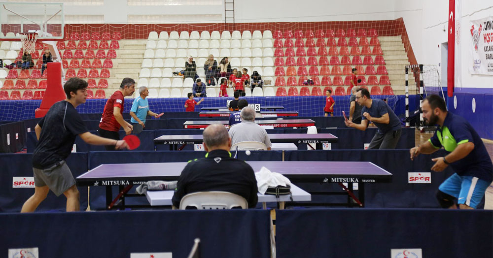 Gölcük’te masa tenisi şöleni başlıyor