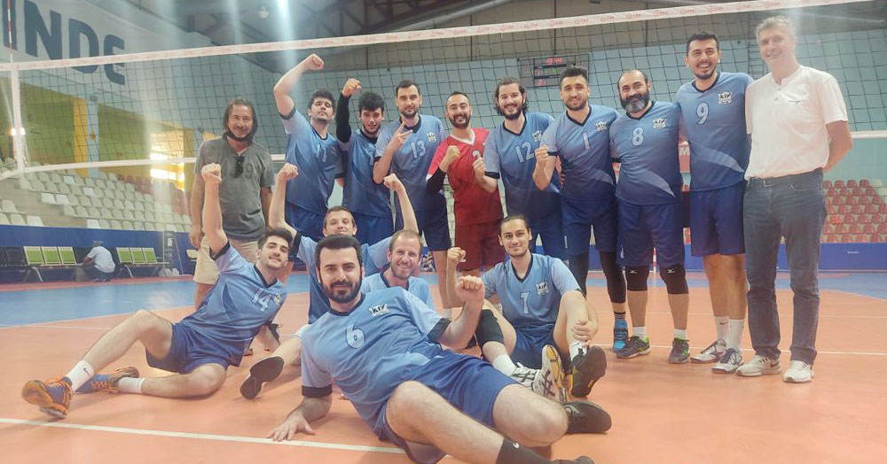 Karamürsel İdmanyurdu FİNALLERDE!