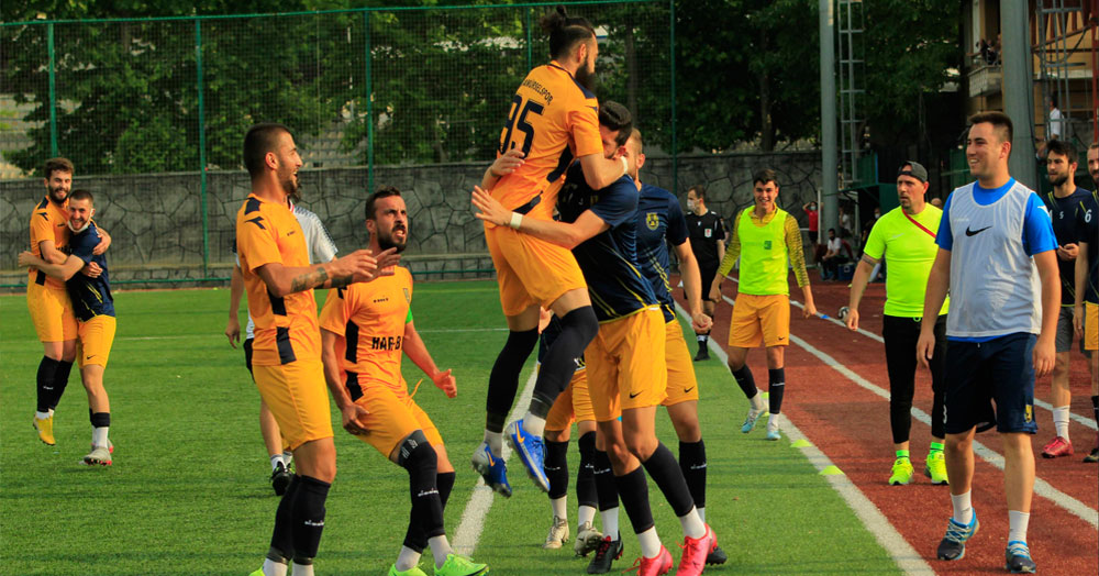 Karamürselspor, Yuvacık’ı geçti, gözünü Çilimli’ye dikti! “2-0”