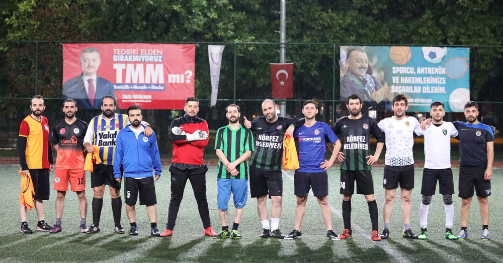 Gazeteciler bu kez golleri filelere yazdılar!