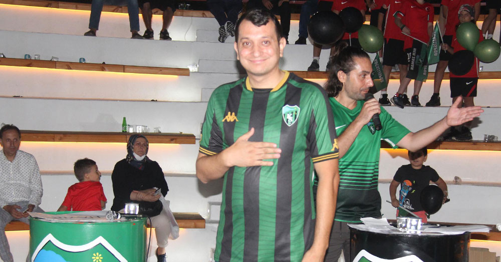 Şampiyon Yunus Emre Özsoy’dan anlamlı hareket