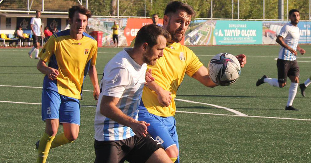 Renktaşlar Derince’de antrenman maçı yaptı